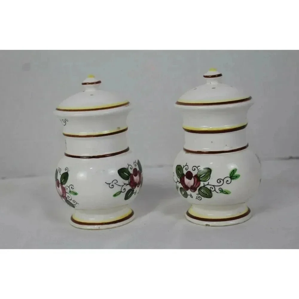 vintage salt pepper shakers 5inch tall